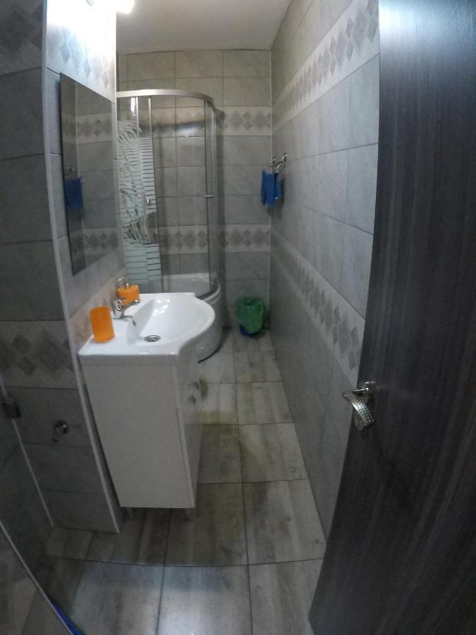 Ama Apartment Mountain View & Parking Braşov Esterno foto