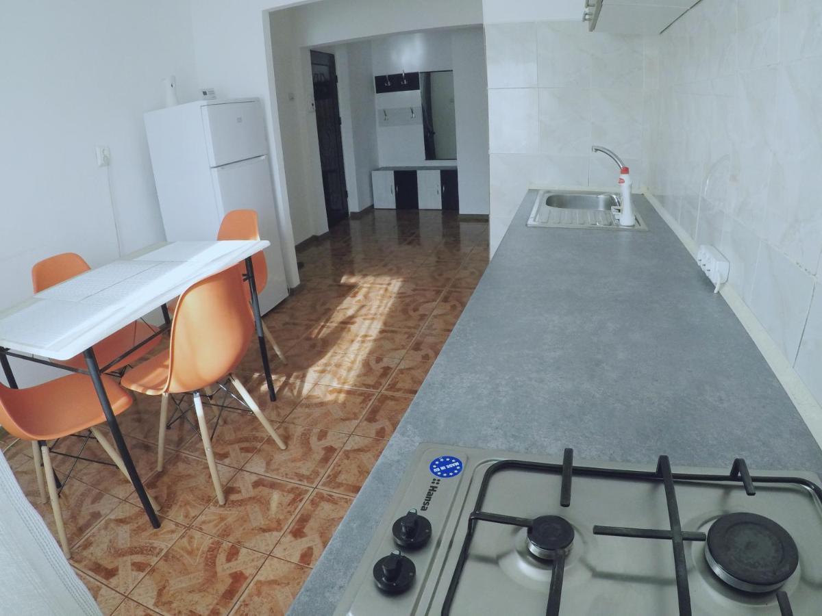 Ama Apartment Mountain View & Parking Braşov Esterno foto