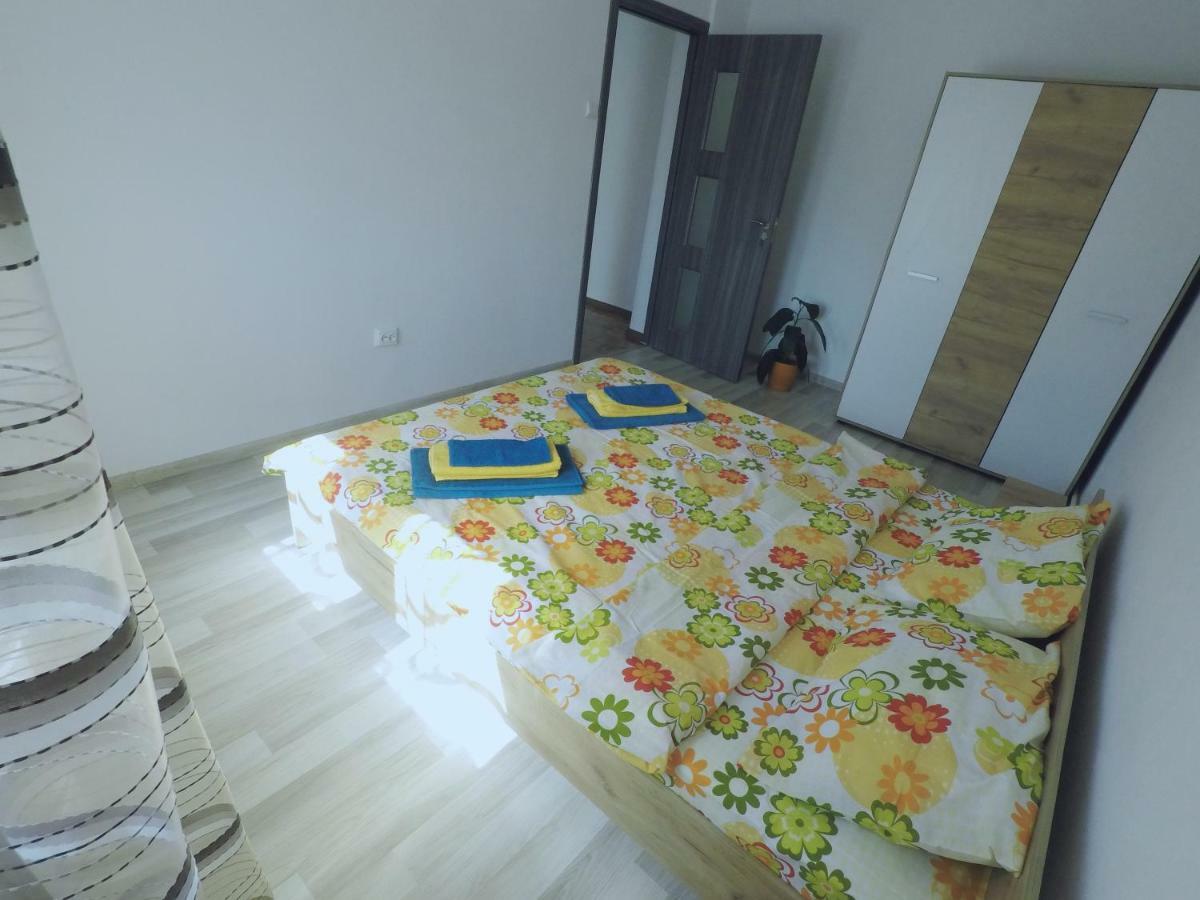 Ama Apartment Mountain View & Parking Braşov Esterno foto