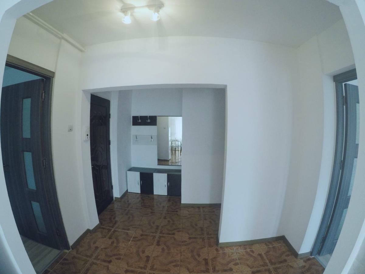 Ama Apartment Mountain View & Parking Braşov Esterno foto